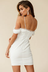Laylani Frill-Trimmed Sweetheart Neckline Bodycon Dress White