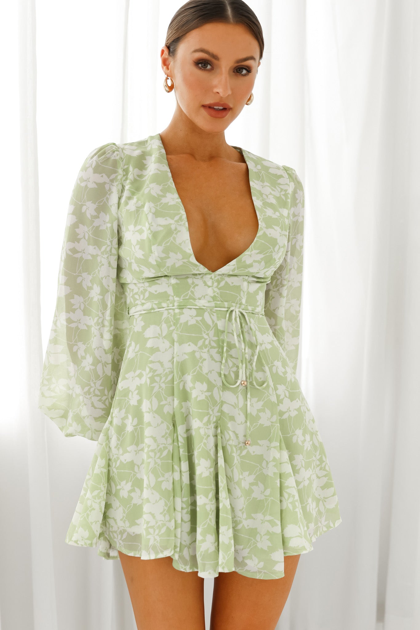 Estelle Long Sleeve V-Neckline Dress Leaf Print Olive