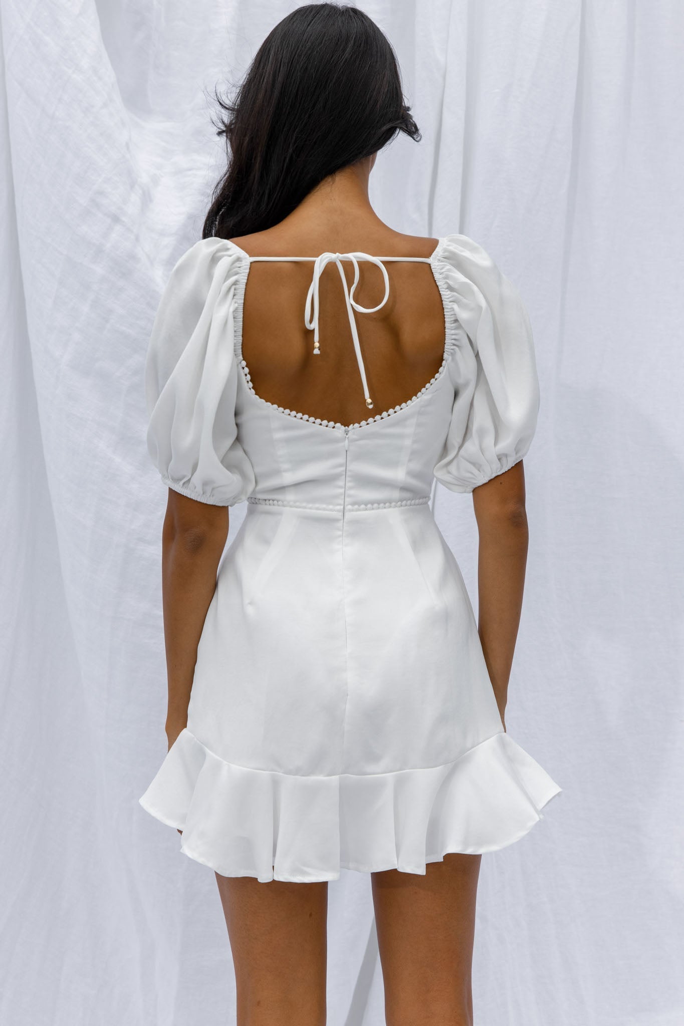 Catch Feelings Sweetheart Neckline Puff Sleeve Dot Trim Dress White