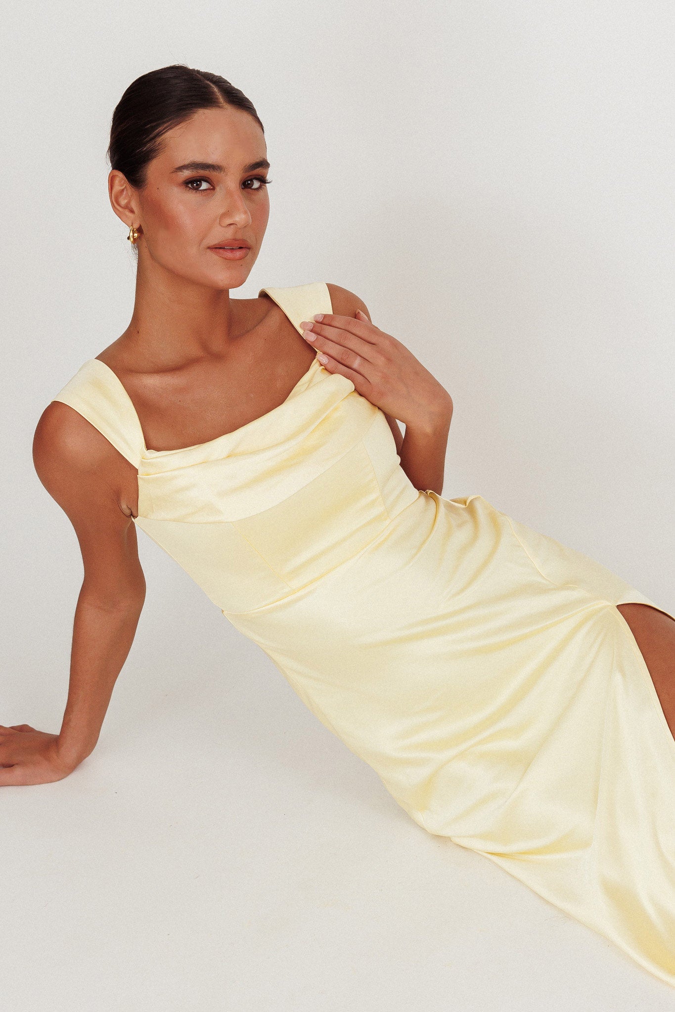 Lucinda Off-Shoulder V-Back Dress Butter