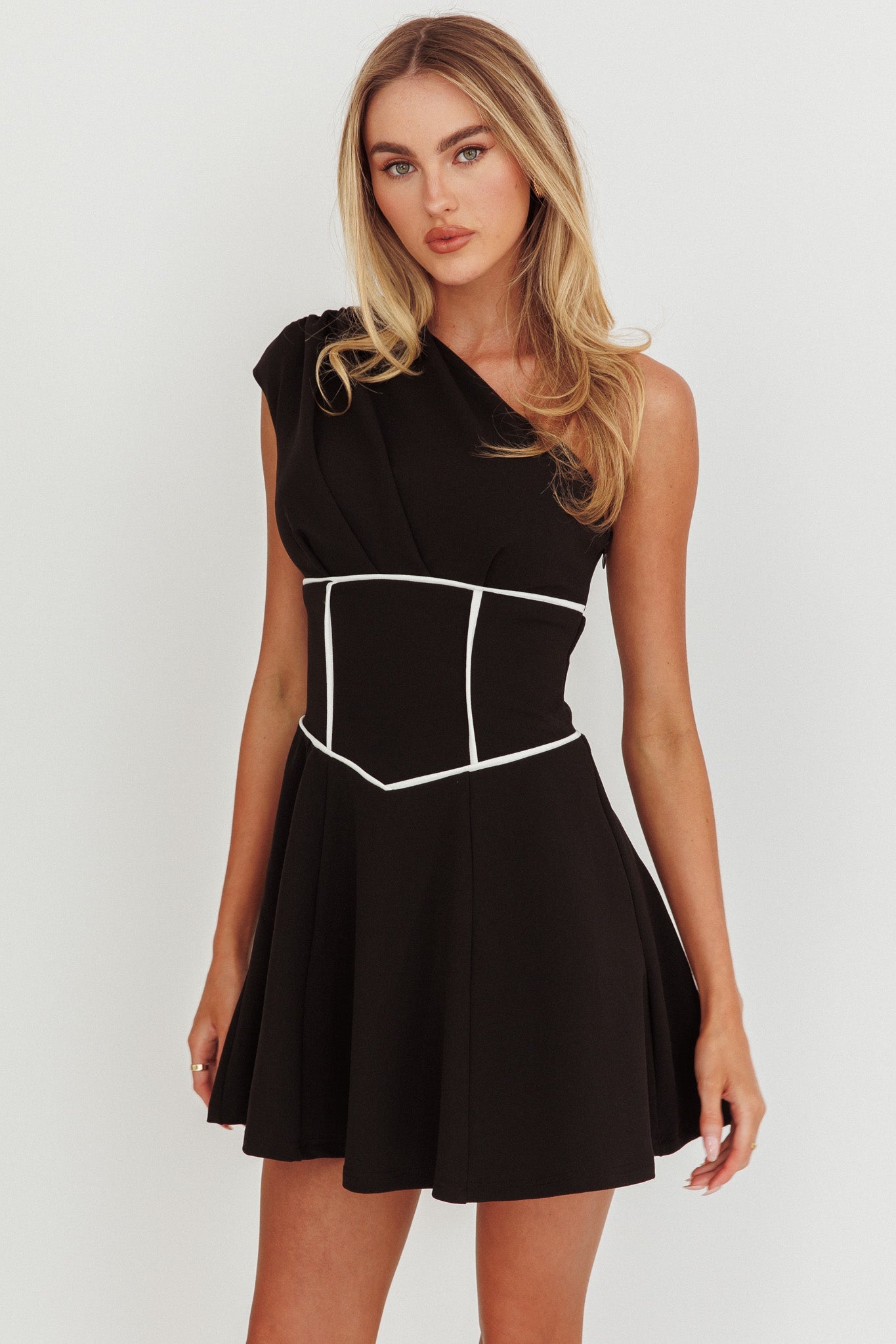 Carissa One-Shoulder Piping Mini Dress Black