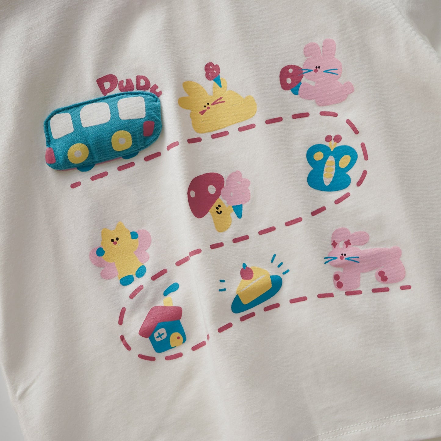 3D Bus Unisex T-Shirt