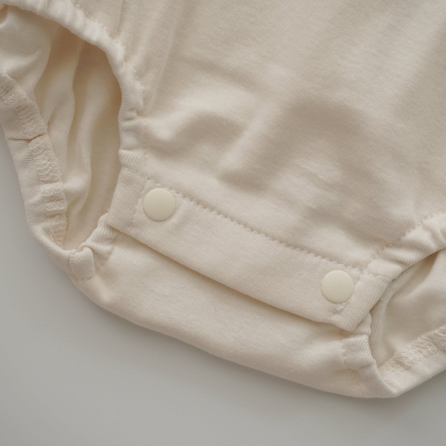 Casual Strawberry Details Romper (Size 66)