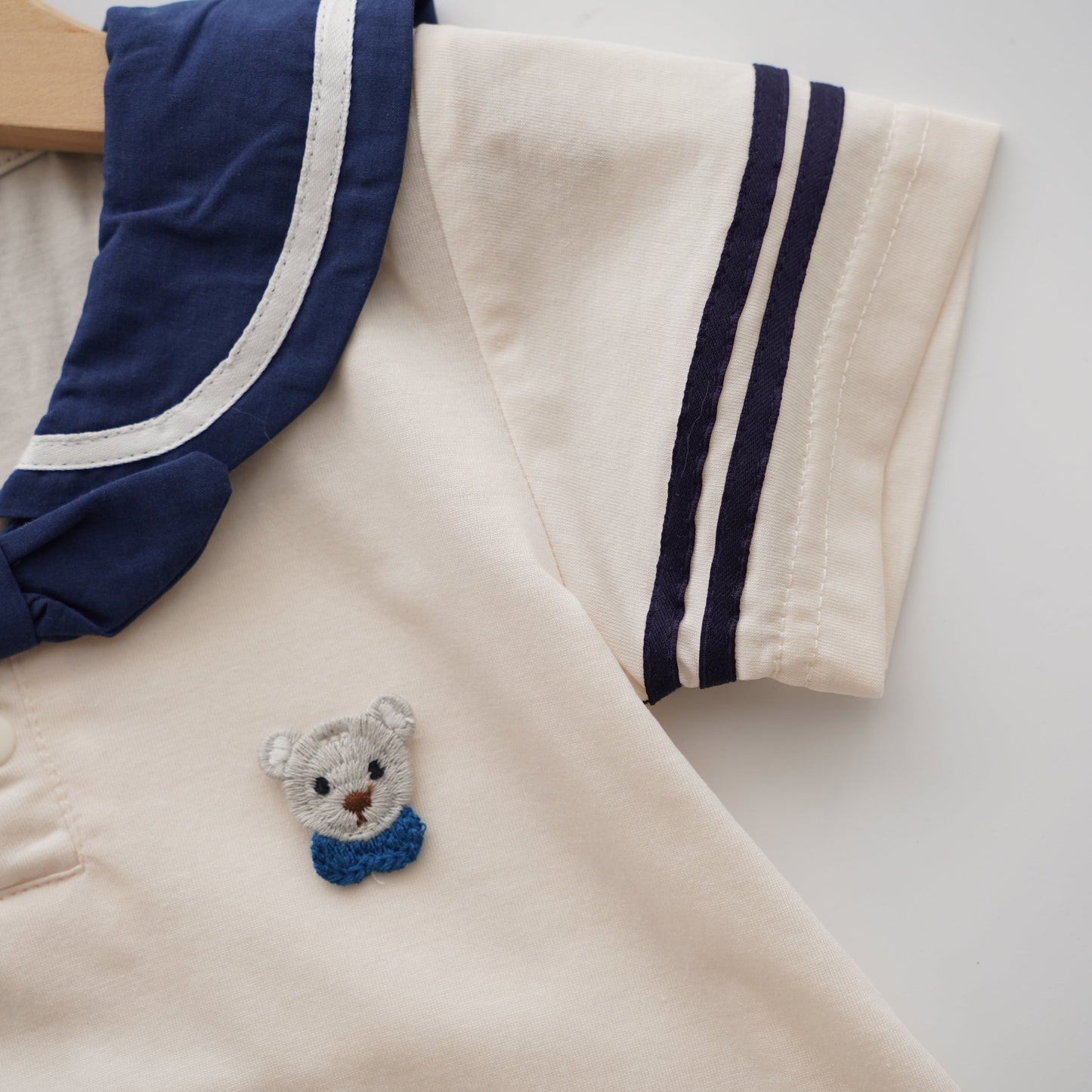 Sailor Style Romper with Bear (Size 90)